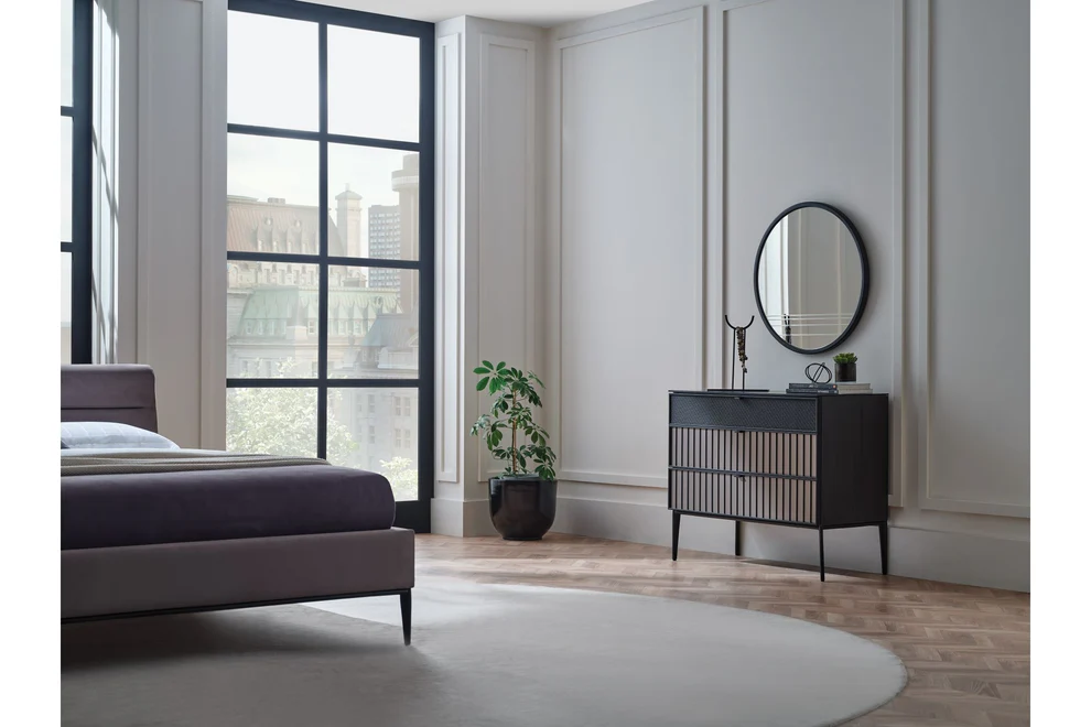 Full Bedroom Set - Image 2